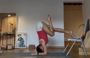 Pincha Mayurasana  1